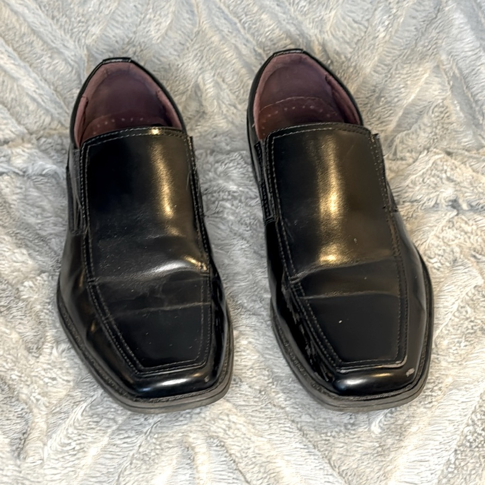 Men’s size 8 black Freeman Henson Slip-on Dress Loafers Shoes